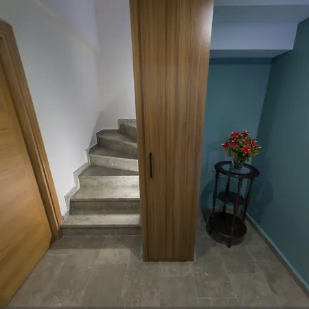 Istanbulites Hotel 3*