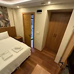 Istanbulites 3*