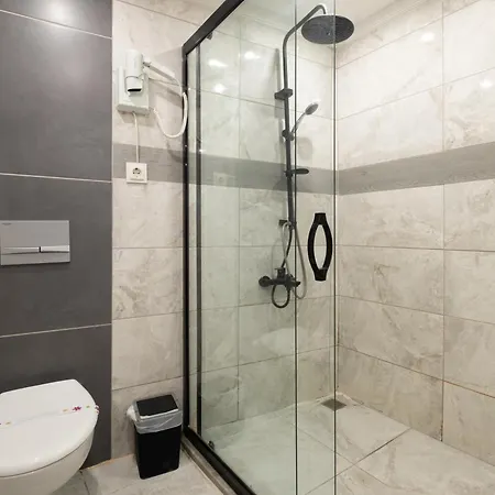 Istanbulites ホテル 3*