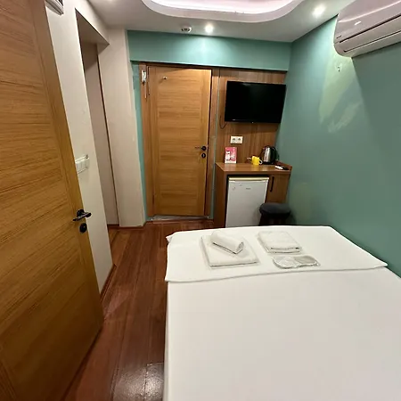 Istanbulites Hotel